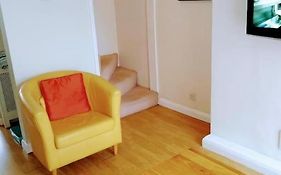 2 Bed Pet-Free Cottage, Private Garden & Fell View